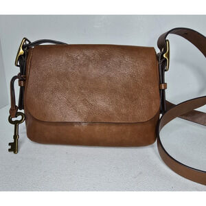 Fossil Harper Leather Flap Crossbody Bag Charm Small Brown